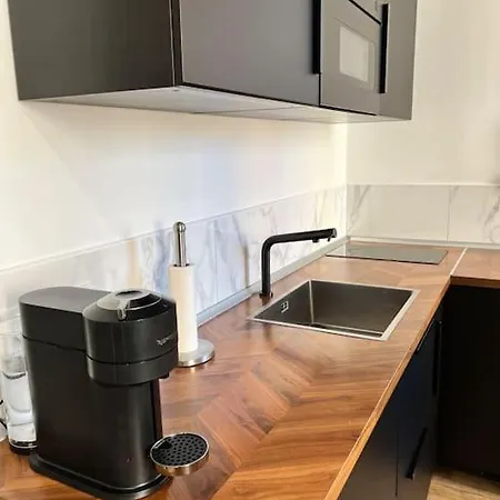Appartement 1 Neuf A 100 M Des Plages Et De La Gare *